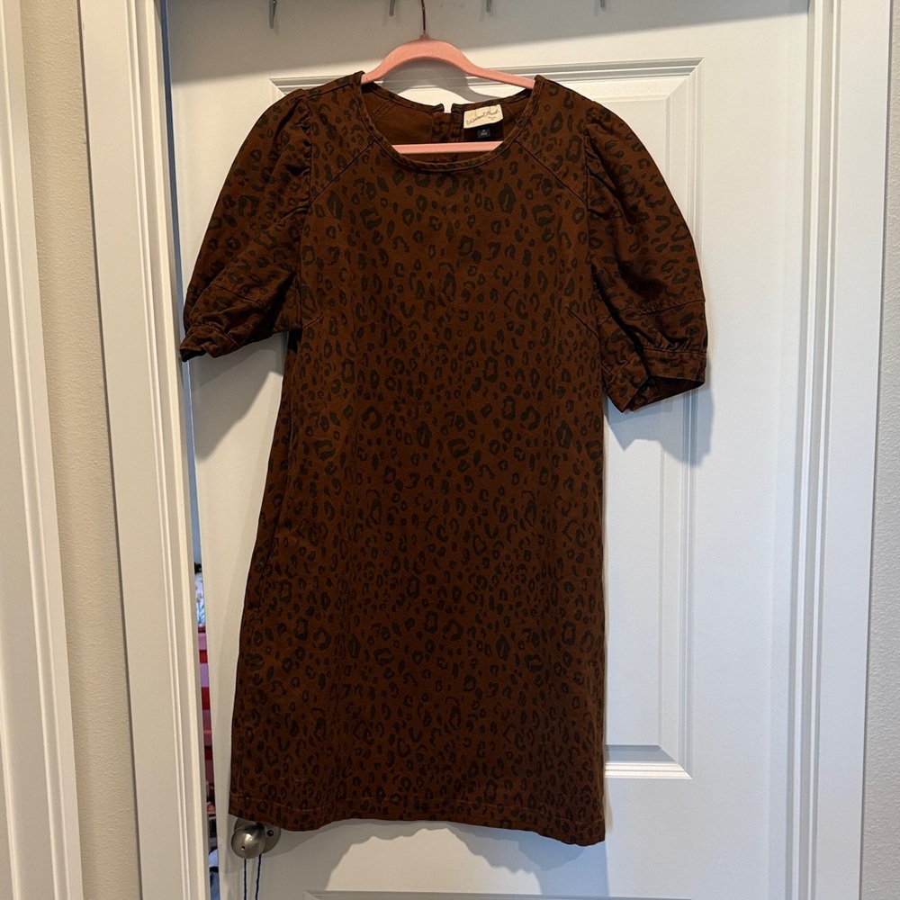 Universal Thread Brown Leopard-Print Puff Sleeve Dress